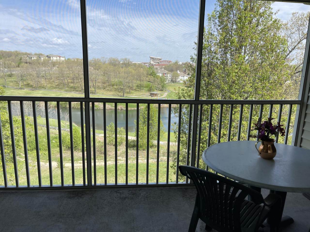 120 Spring Creek Court - Photo 1