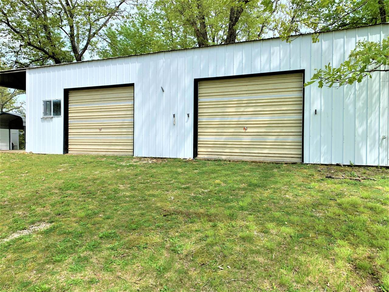 300 Kays Lane - Photo 1