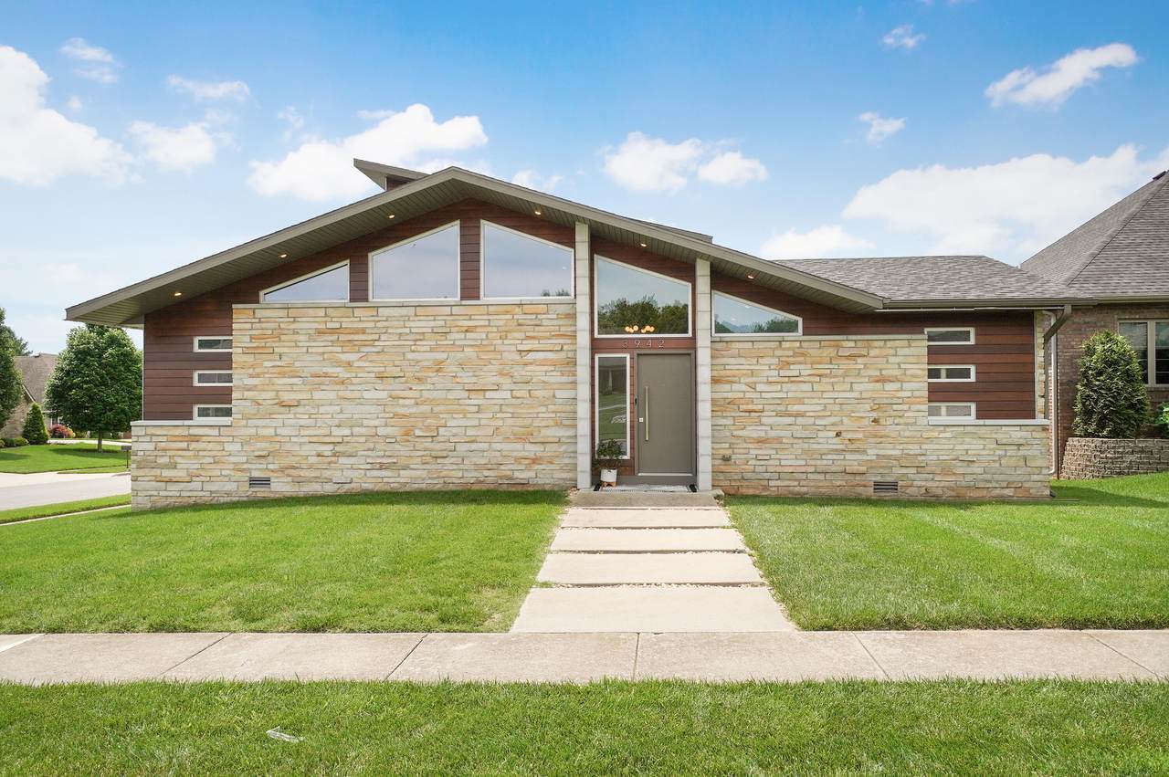 3942 Rosebrier Street - Photo 1