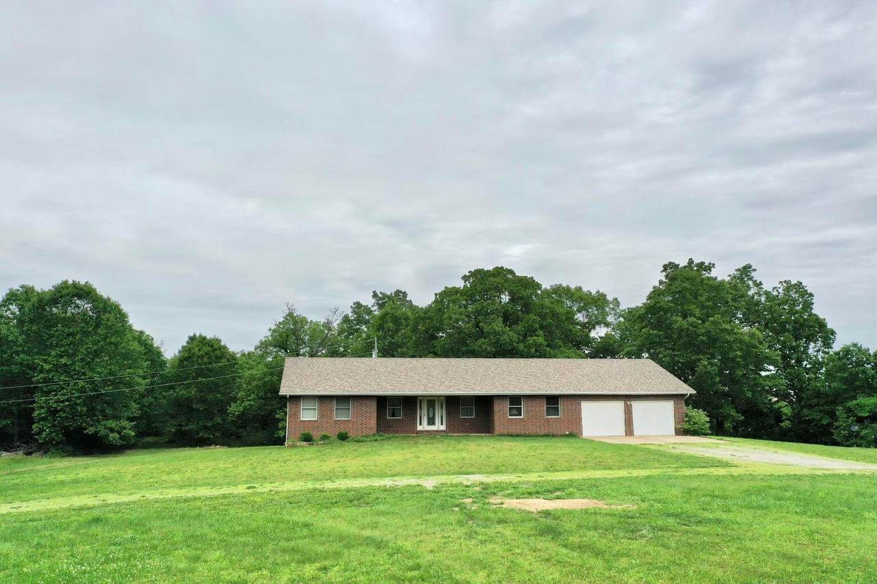 1947 County Road 6460 - Photo 1