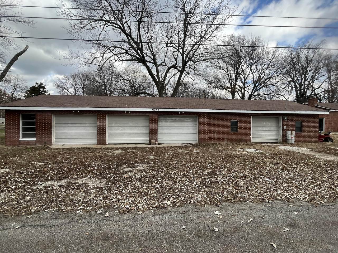 4355 Helen Street - Photo 1