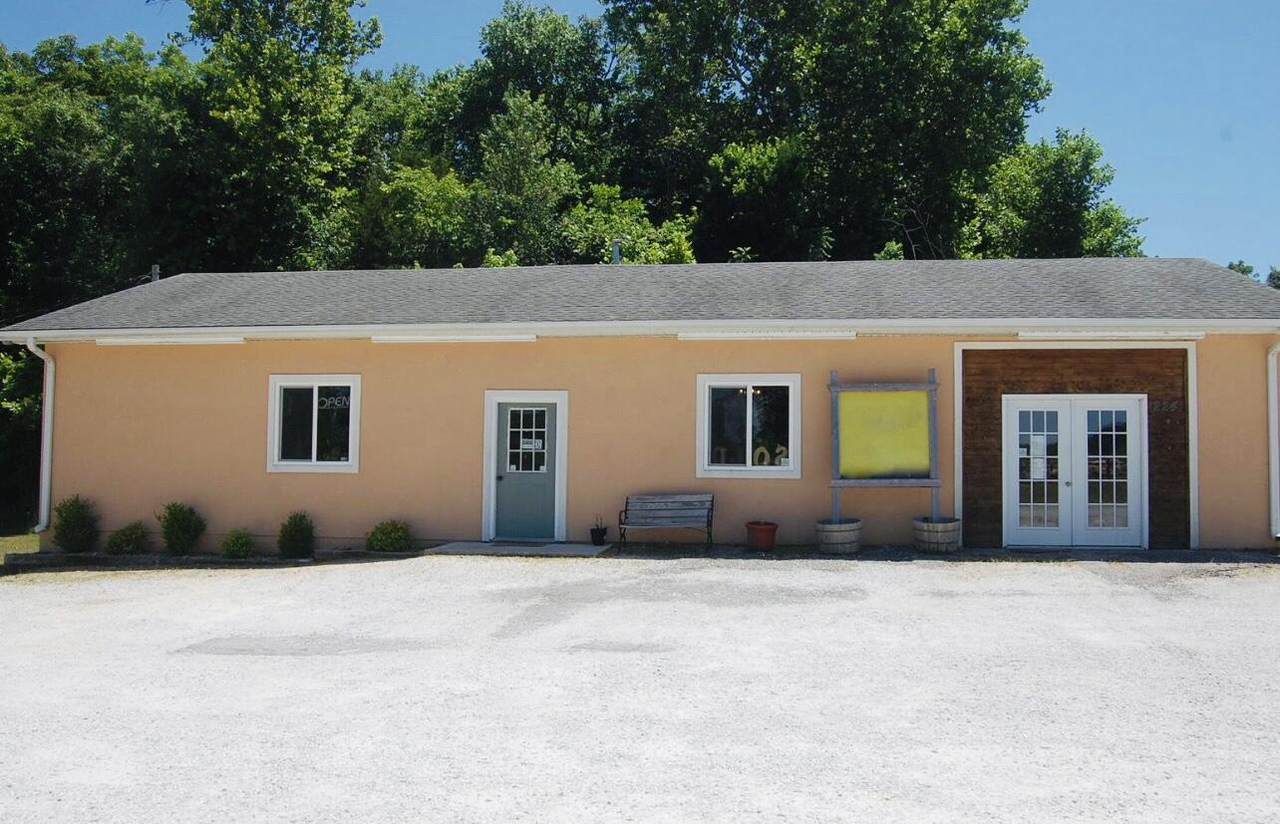 224 Valley Street - Photo 1