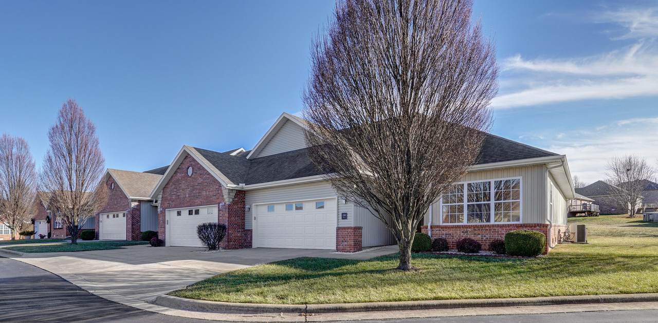 1380 Sandy Creek Circle - Photo 1
