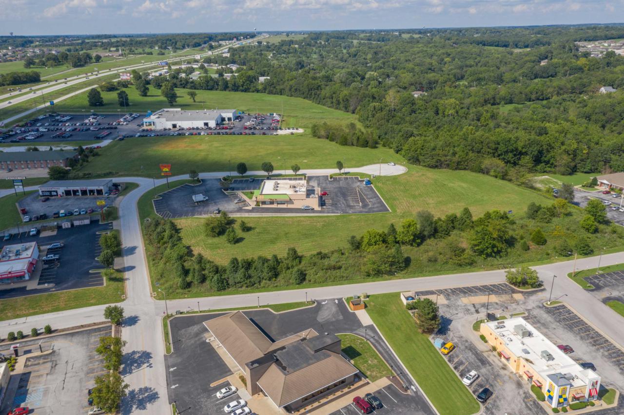 1685 Diane - Photo 1