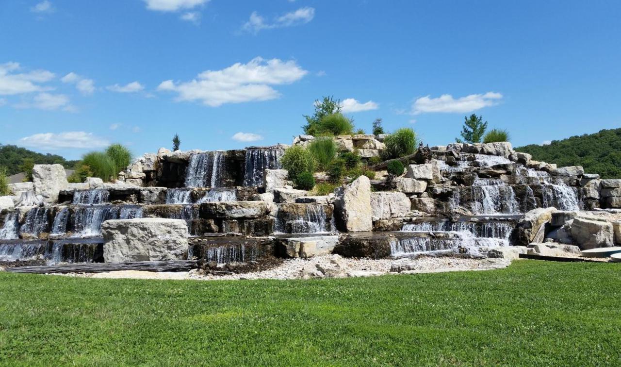 240 Mark Twain Drive - Photo 1
