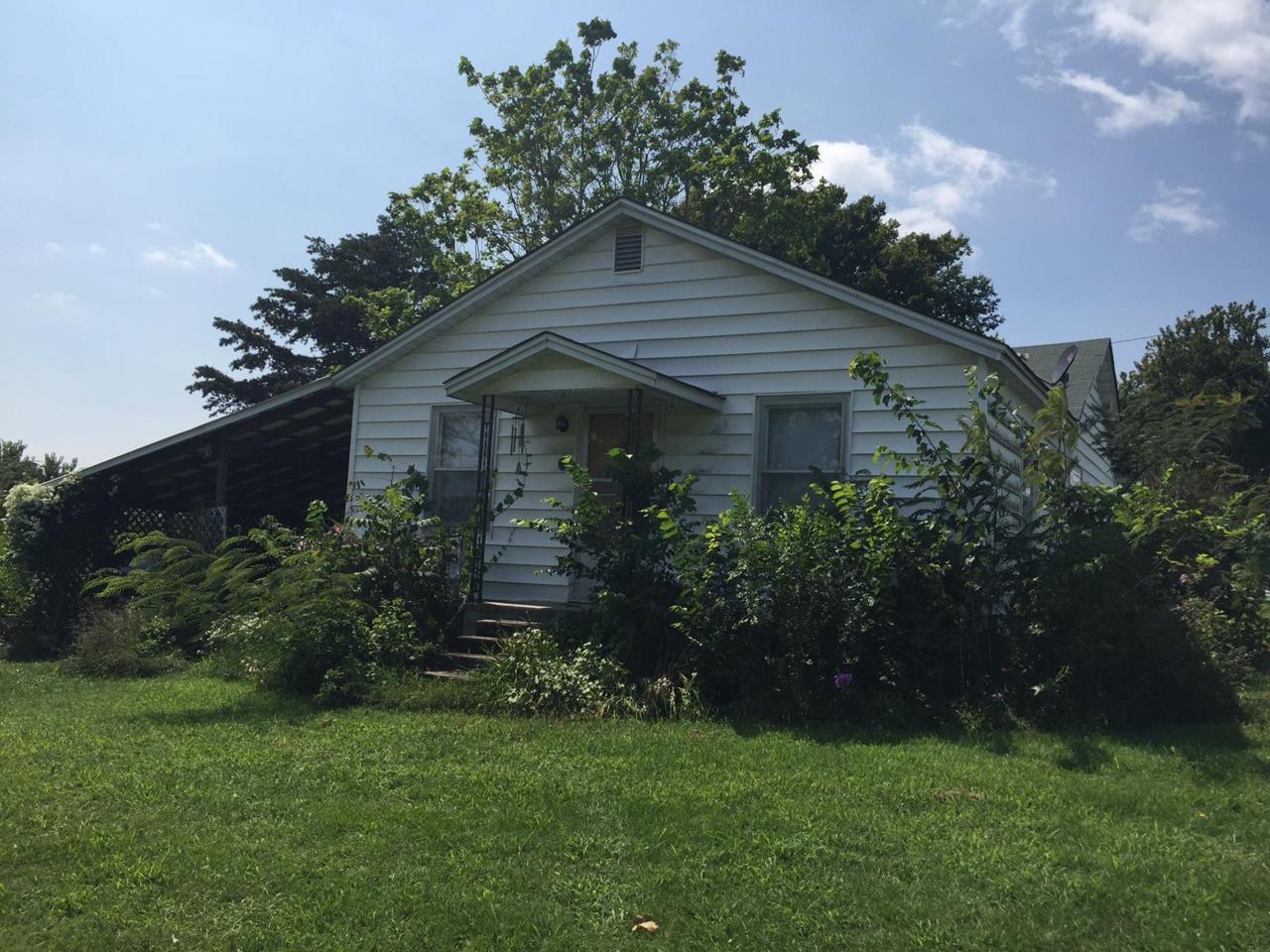 1770 Parkview Street - Photo 1