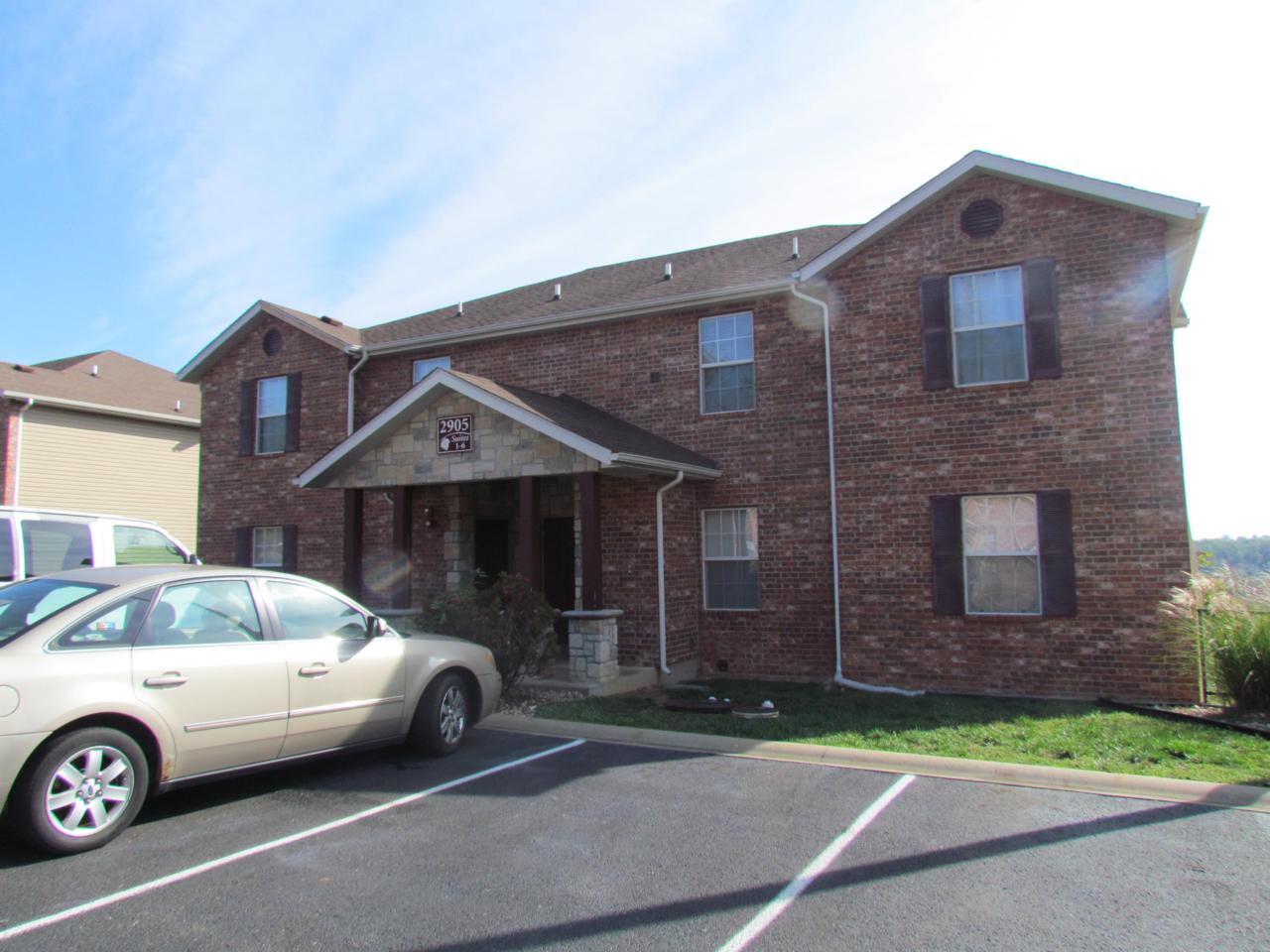 2905 Vineyards Parkway - Photo 1