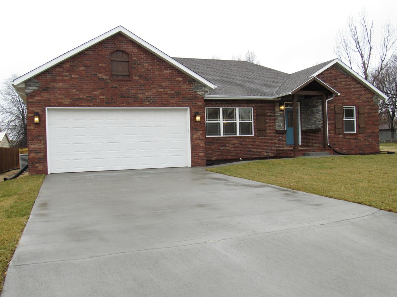 1719 Primrose Lane - Photo 1