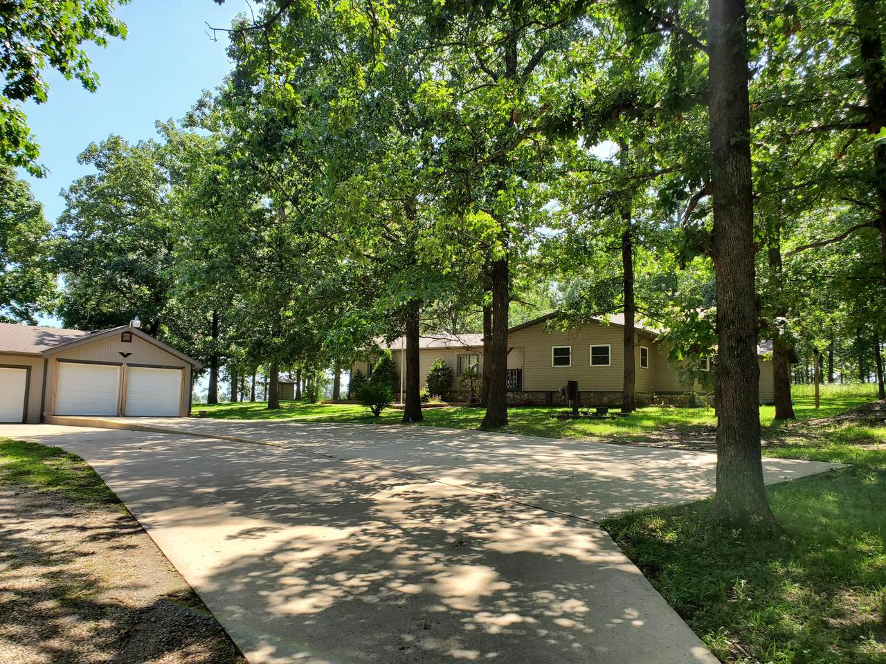 12480 Hwy Z - Photo 1