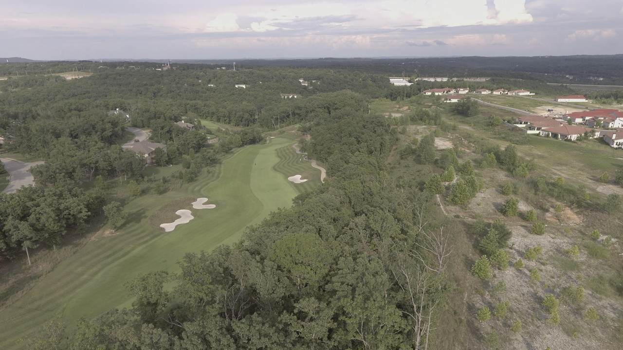 000 Prairie Dunes Drive - Photo 1