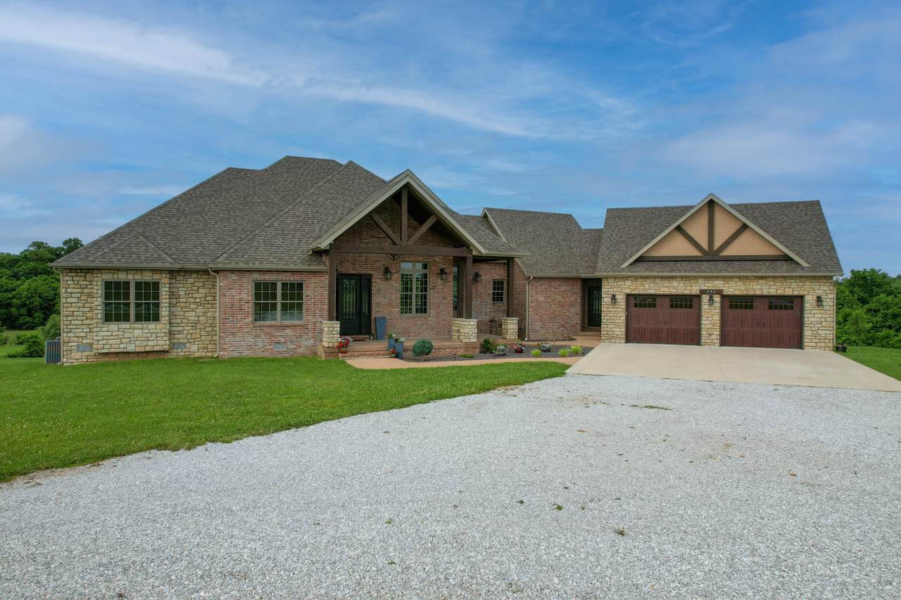 708 Terrell Valley Drive - Photo 1