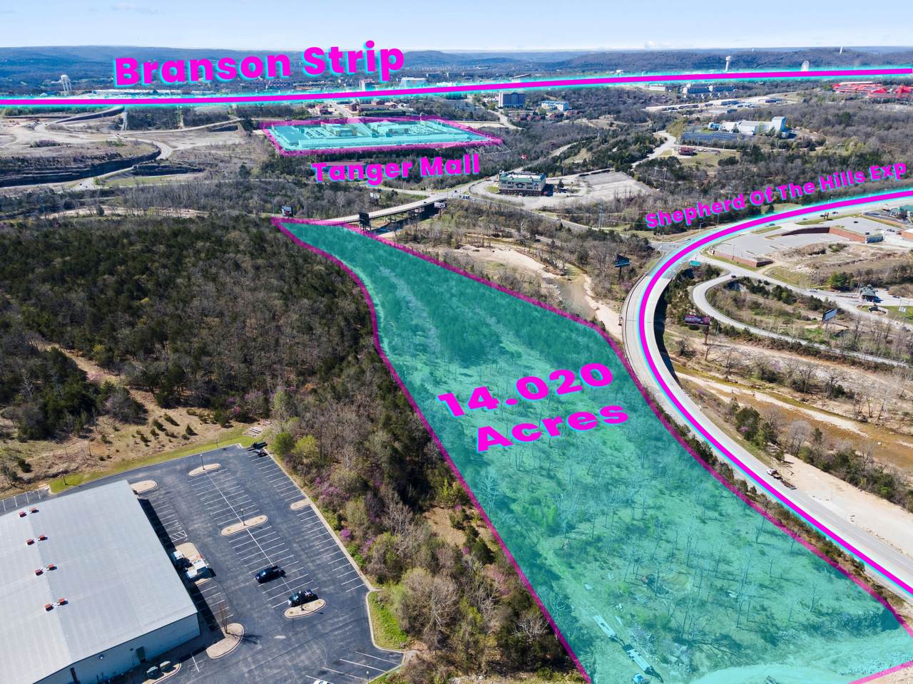1901 Shepherd Of The Hills Expressway - Photo 1