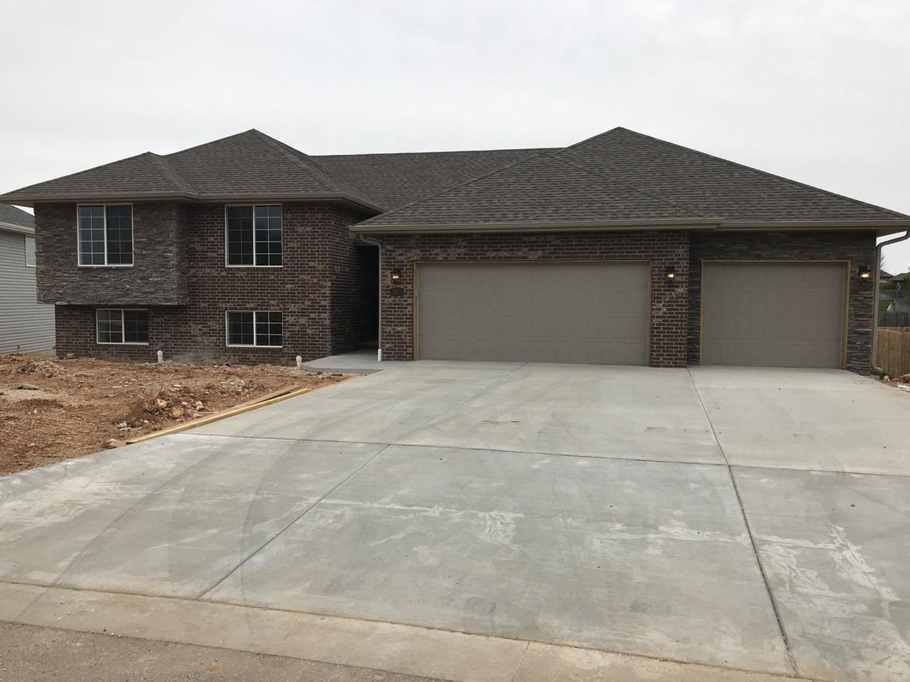 343 Arlington Drive - Photo 1