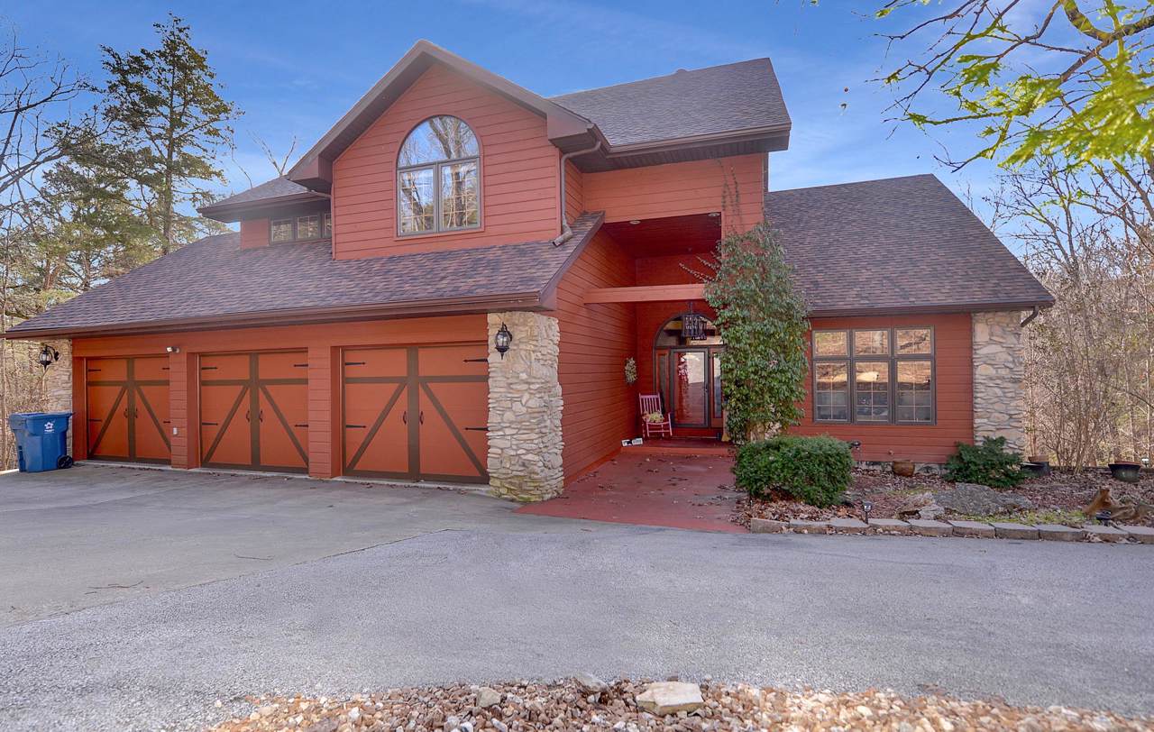 125 Kurt Lane - Photo 1