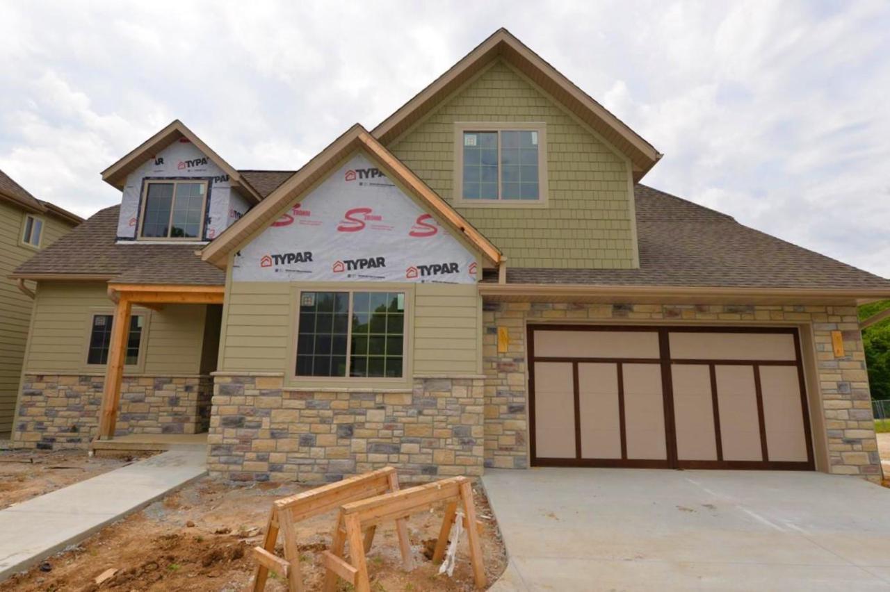 53 Grand Vin - Photo 1