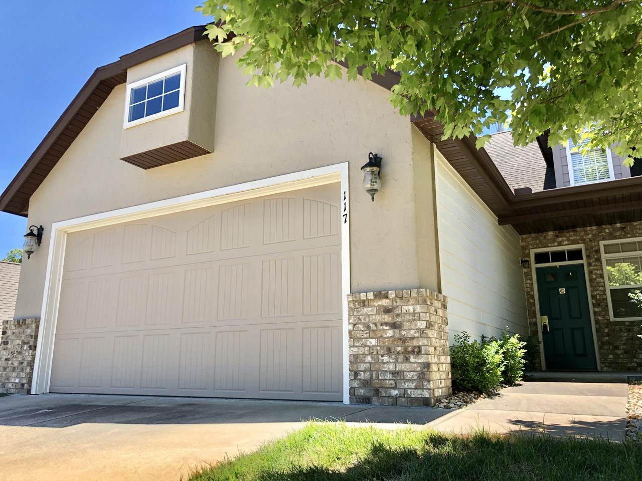 117 Residence Lane - Photo 1