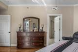 120 Oxford Court - Photo 13
