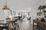 2906 Vineyards Parkway - Photo 10