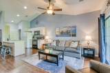 813 Holiday Ridge - Photo 42