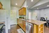 813 Holiday Ridge - Photo 9