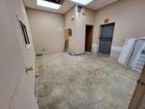 1090 Neosho Boulevard - Photo 7