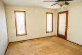 935 Banning Street - Photo 17