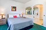 815 Holiday Ridge - Photo 12