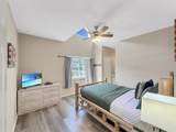 815 Holiday Ridge 1-9 - Photo 7