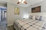 2914 Vineyards Parkway - Photo 42