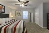 2914 Vineyards Parkway - Photo 73