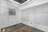 300 Chestnut Street - Photo 35