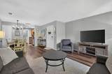 2962 Vineyards Parkway - Photo 6