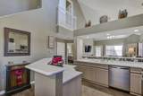2800 Green Mountain Drive - Photo 7