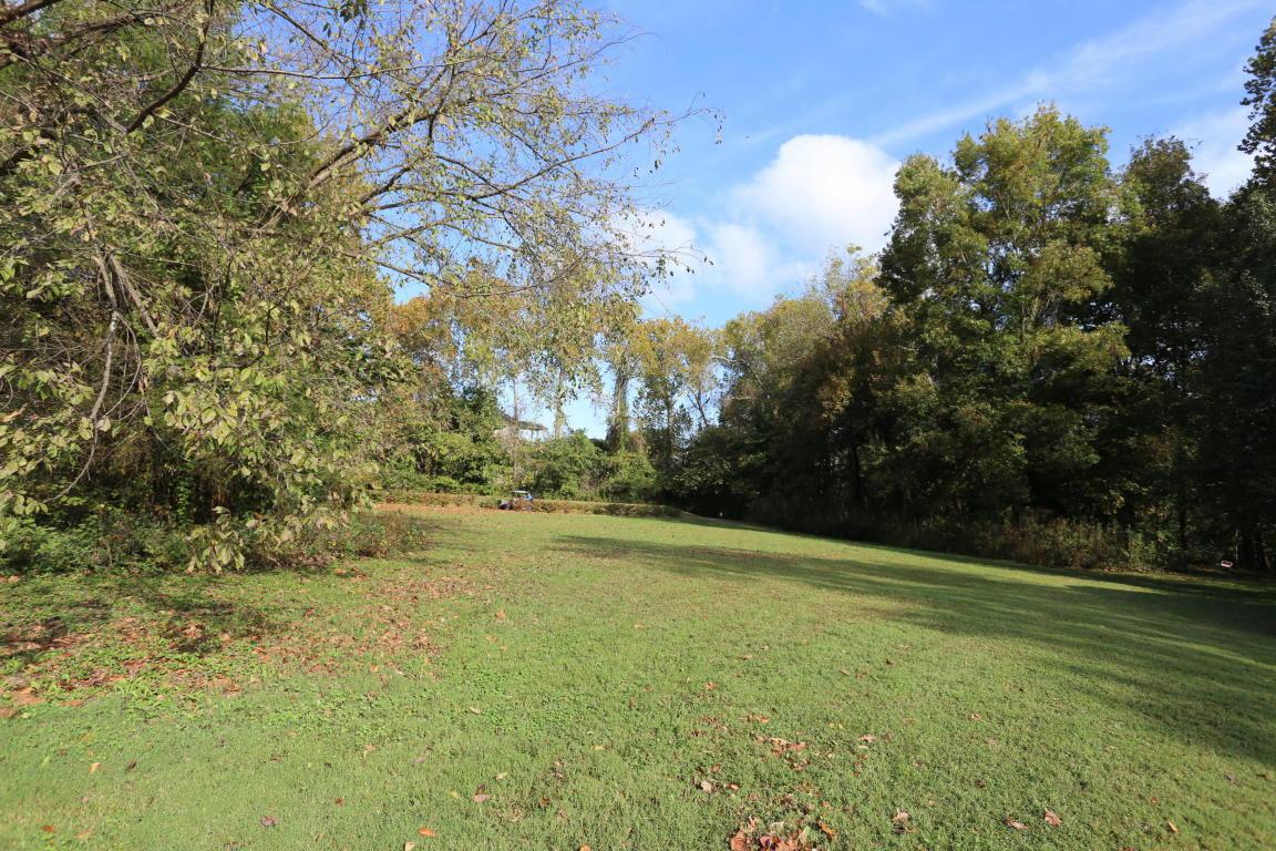 173 Sherwood Drive - Photo 1