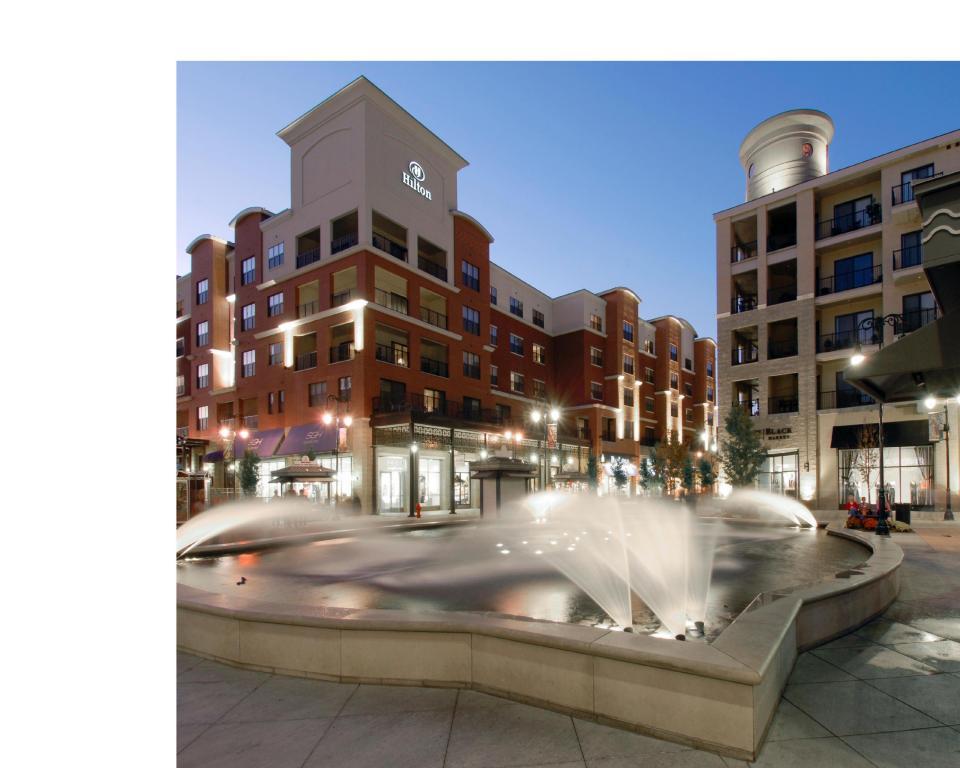 2512 Branson Landing Boulevard - Photo 1