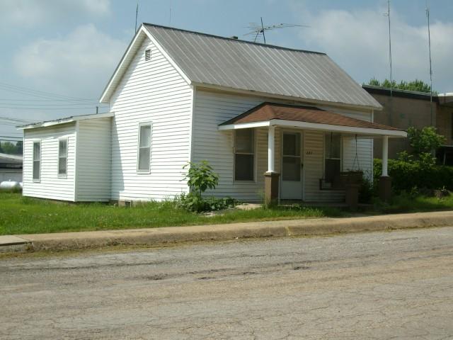 227 2nd Street - Photo 1