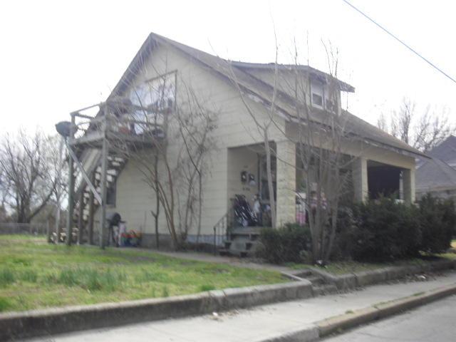 640 Central Street - Photo 1