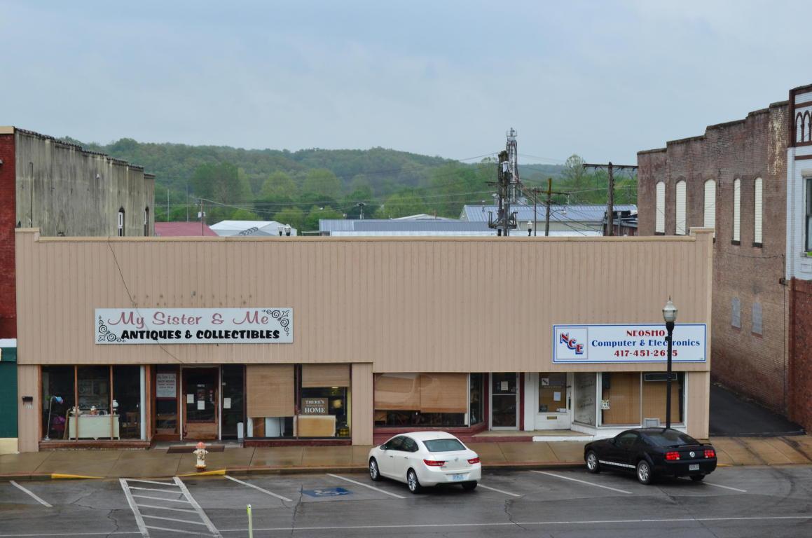 111-117 Washington Street - Photo 1