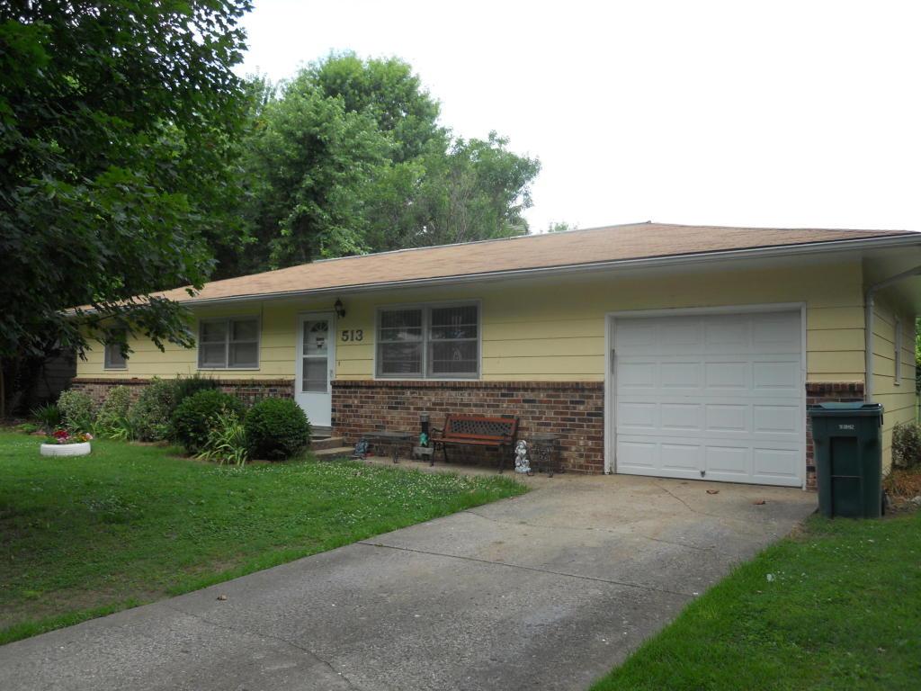 513 Pearl Street - Photo 1