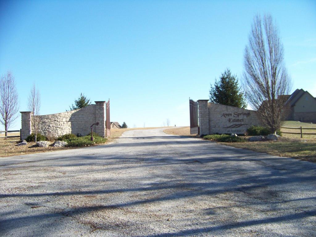 147 Spring Branch Lane - Photo 1