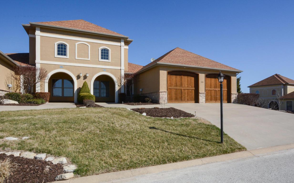 180 Fieldstone Dr - Photo 1