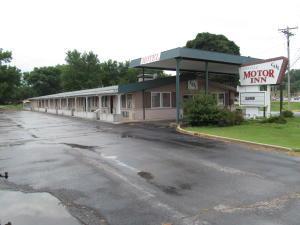 85 Main Street - Photo 1