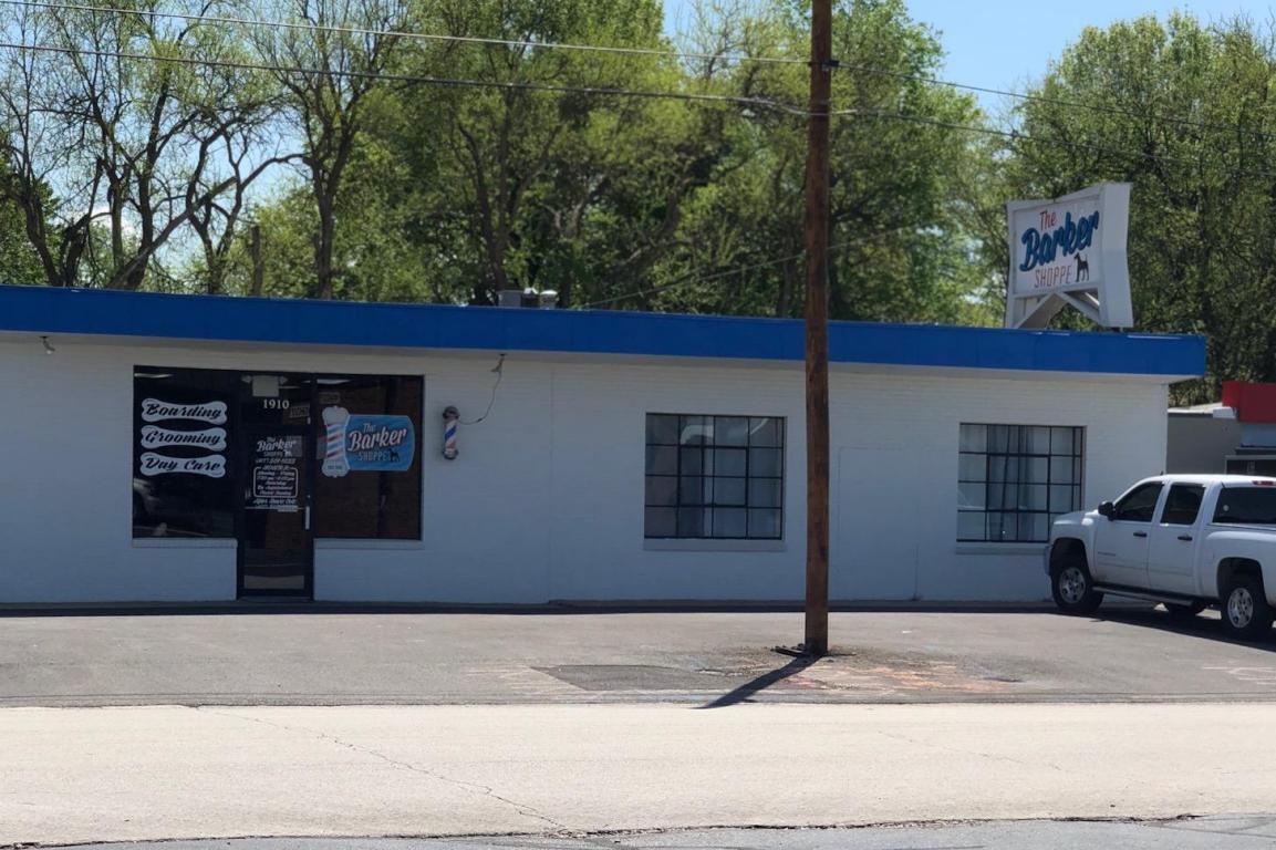 1908 Stewart Avenue - Photo 1