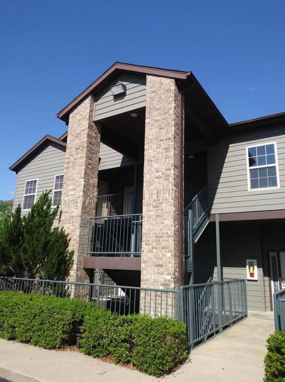 1001 Golf Drive - Photo 1