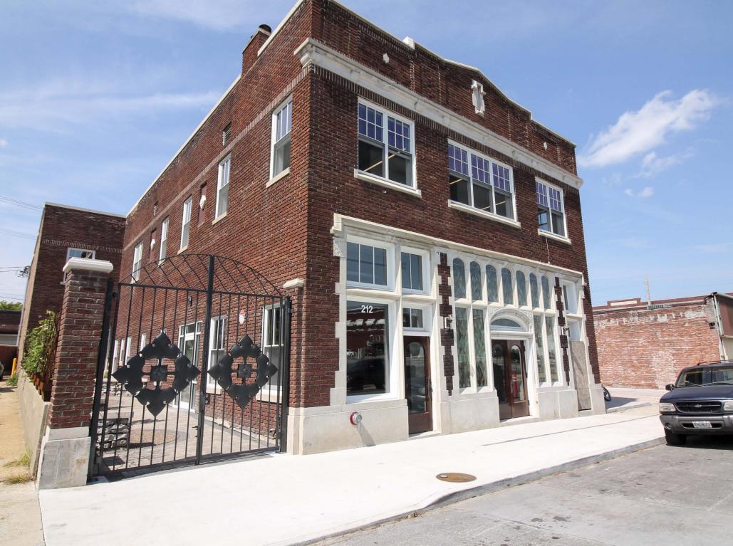 212 Joplin Avenue - Photo 1