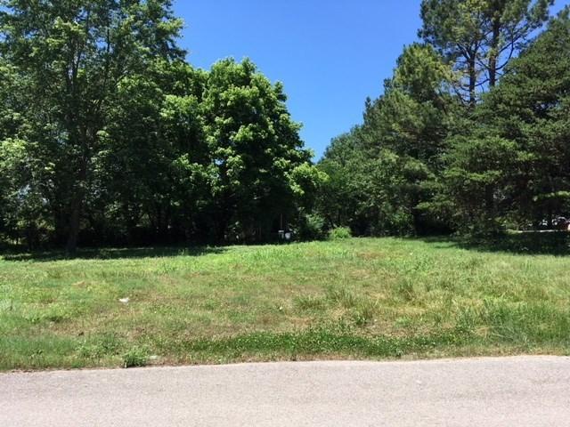 204 High School Drive - Photo 1