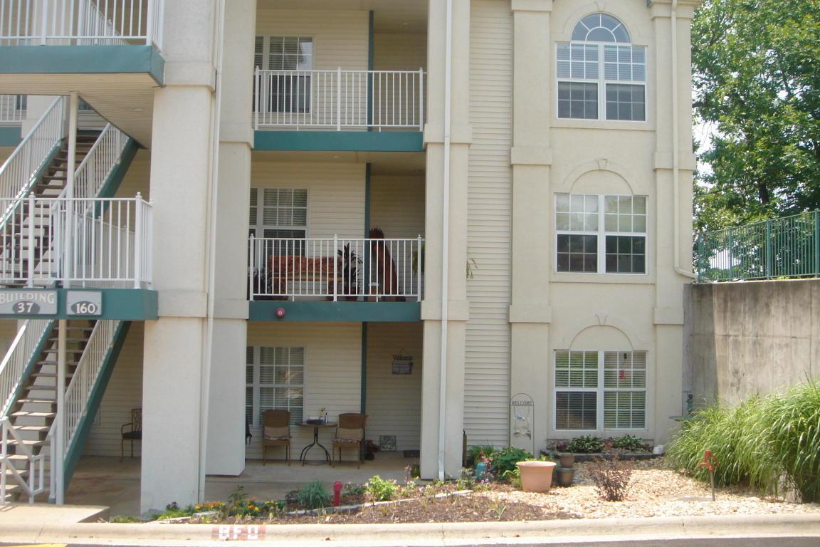 160 The Bluffs - Photo 1