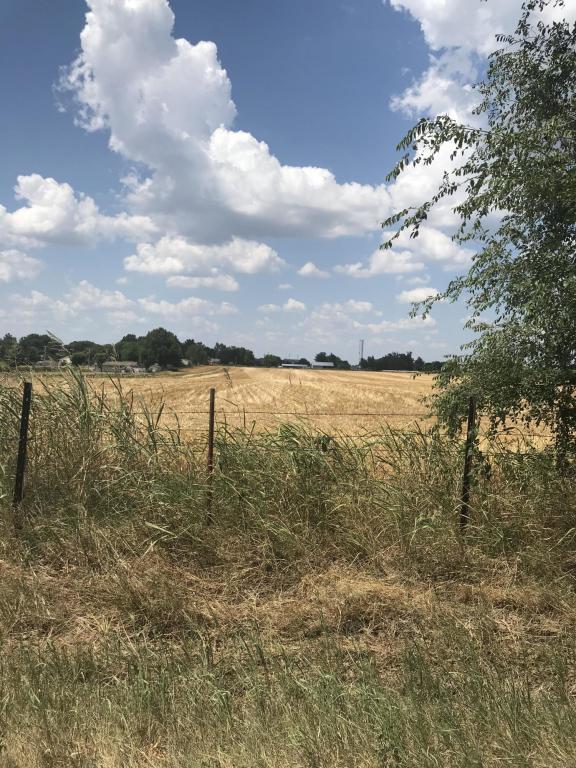1010 Farm Road 1010 - Photo 1