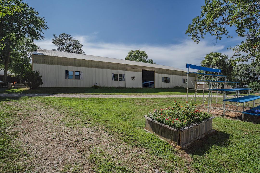 911 Creamery Road - Photo 1