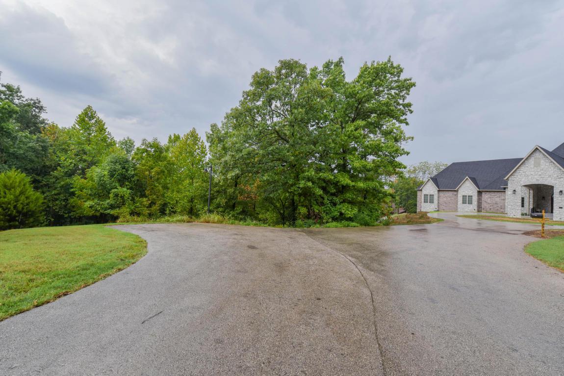 3216 Sommerset Road - Photo 1